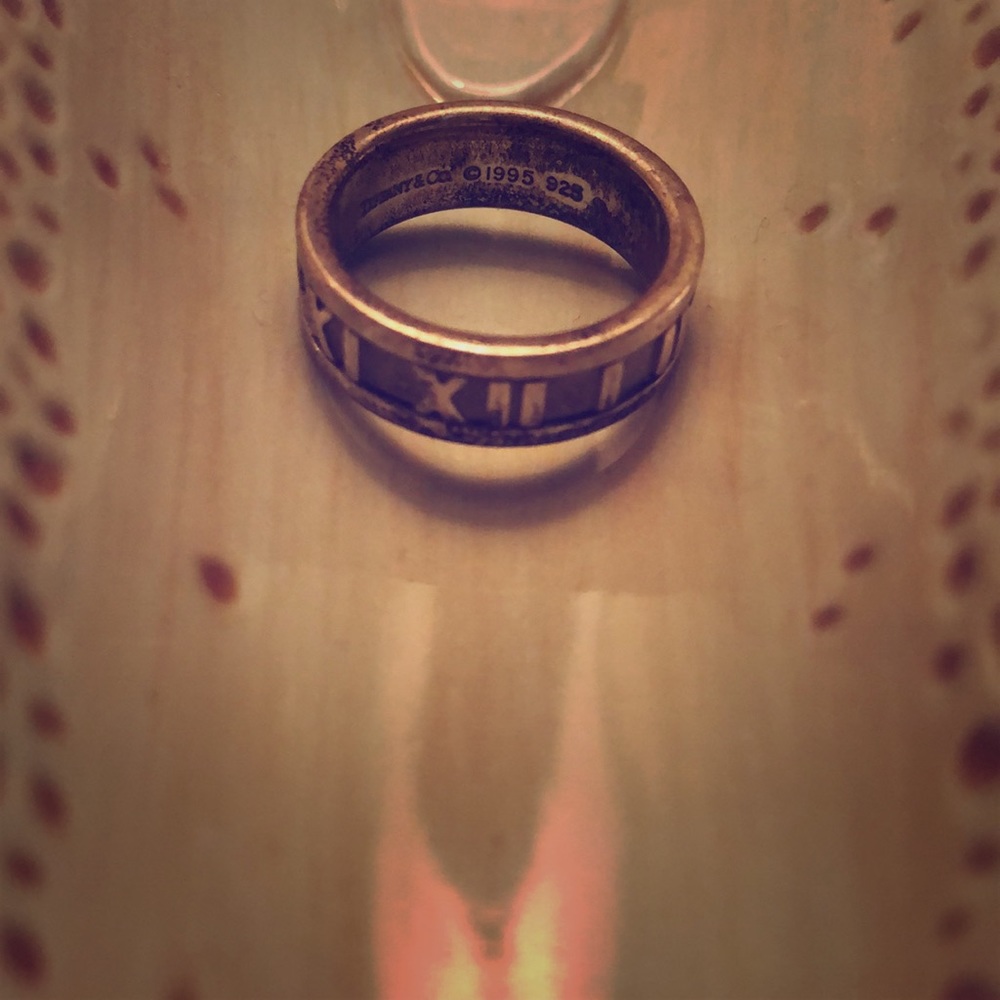 QUARANTINE CLOSEOUT Tiffany & Co. Ring